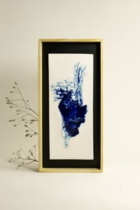 Image 1 of TABLEAU PORCELAINE "OMBRE BLEUE" N°1