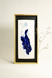 Image 1 of TABLEAU PORCELAINE "OMBRE BLEUE" N°2