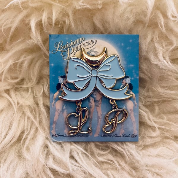 Image of Louisianna Purchase enamel bow pin
