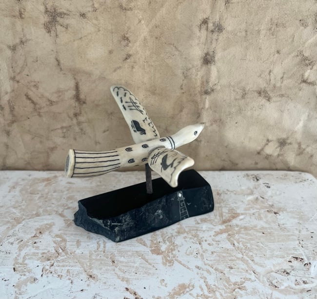 BIRD SCULPTURE