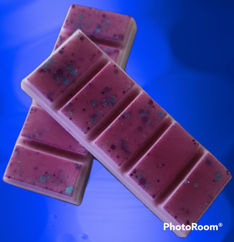 Image of Velvet pomegranate 
