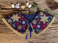 Image 2 of Detachable collar with Christmas stars