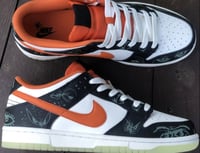 Dunk Low “Halloween Glow”