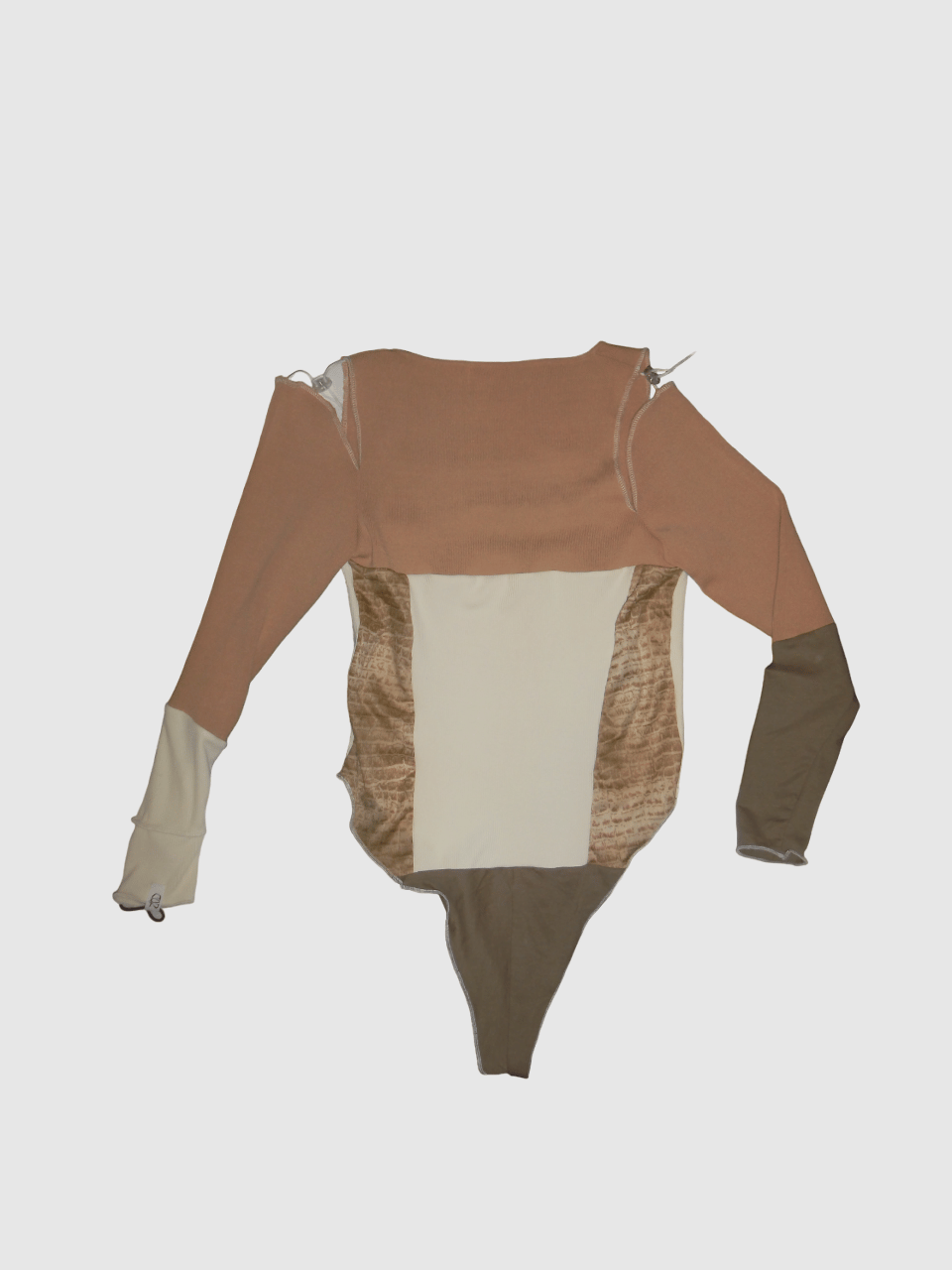 Image of Body cocodrilo.