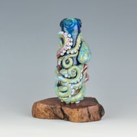 Image 4 of XXXXL. Twisted Violet Reticulated Octopus Tower - Flamework Glass Sculpture