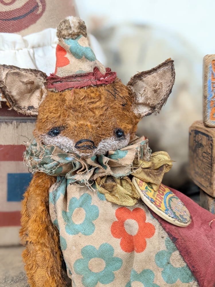 Image of NEW DESIGN - 8.5" Vintage Style Old Schoenhut Toy Circus FOX by Whendi's Bears..
