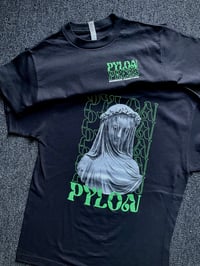 Statue Pylon Tees