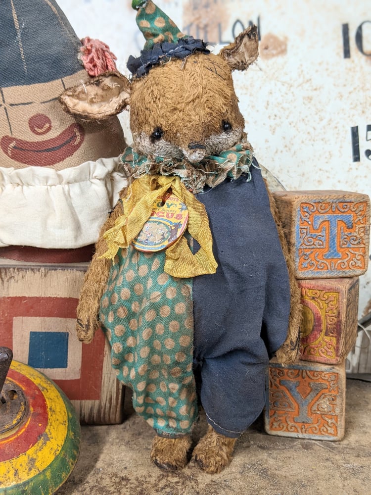 Image of NEW DESIGN - 8.5" Vintage Style Old Schoenhut Toy Circus FOX by Whendi's Bears...