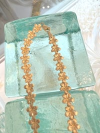 Image 4 of 14k solid gold plumeria flowers Hawaiian necklace 