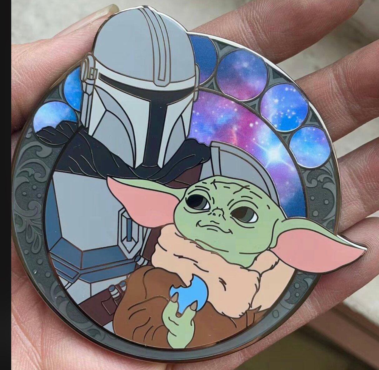 Mando and Grogu - The 2024 Mandalorian Fantasy Pin