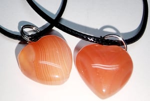 16-18 in Heart Stone Pendant Necklace