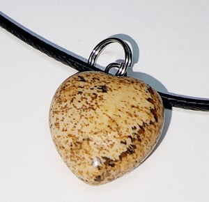 16-18 in Heart Stone Pendant Necklace