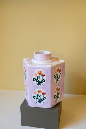 Image of Tulip Caddy - Romantic Vase 