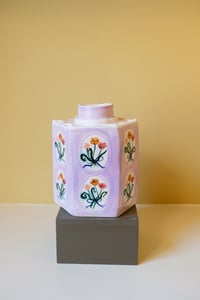 Image 3 of Tulip Caddy - Romantic Vase 