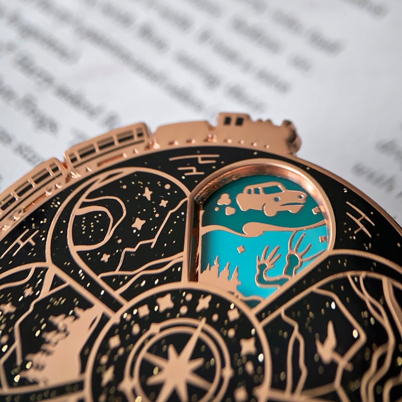 Spinning pin: Magical Train