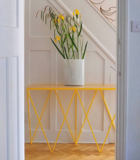 Image of Giraffe console table | 15 colours