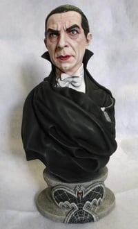 Image 1 of Dracula Portrait Bust Model Kit 