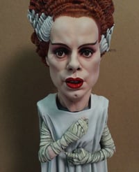 Image 4 of Bride of Frankenstein Model Kit