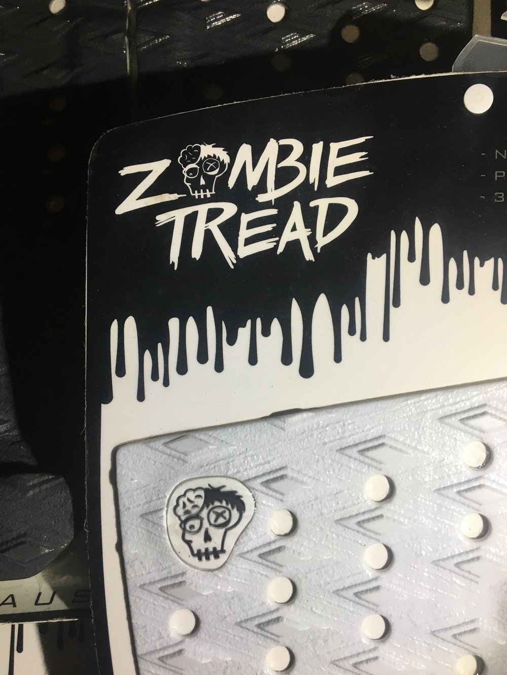 Zombie tread Wade Goodall black traction pad 