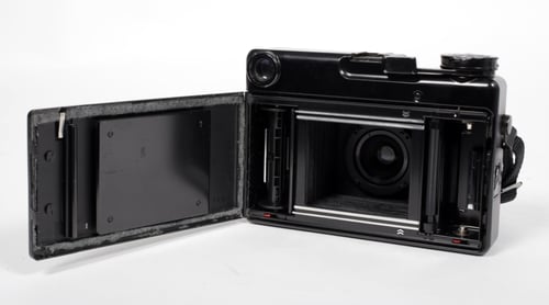 Image of Plaubel Makina W67 6X7 camera With Nikkor 75mm F4.5 lens