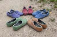 Image 1 of Handmade felted slippers Natural gray inside