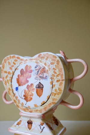 Image of English Oak - Romantic Vase 