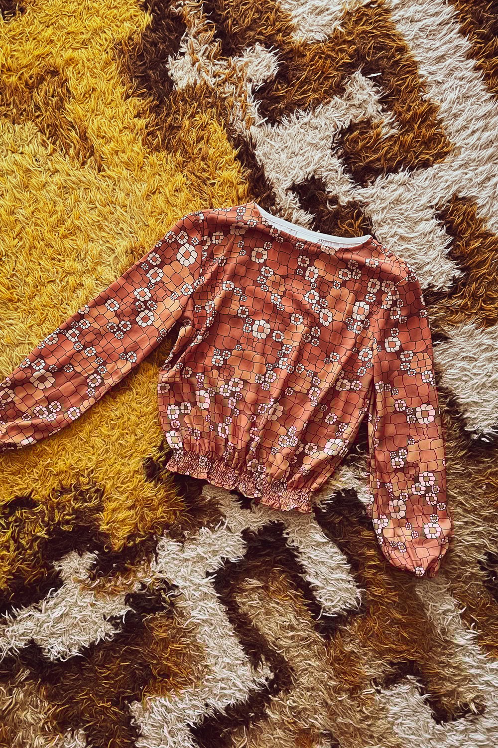 Dreamer blouse in Hip to be square Size XS ready to ship