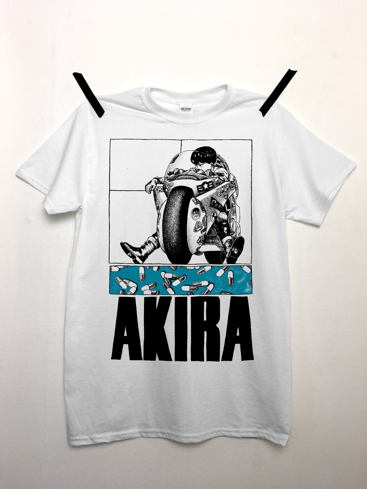 mobshity — AKIRA - SHORT SLEEVE