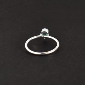 Image of Colombia Emerald pear cut classic silver ring