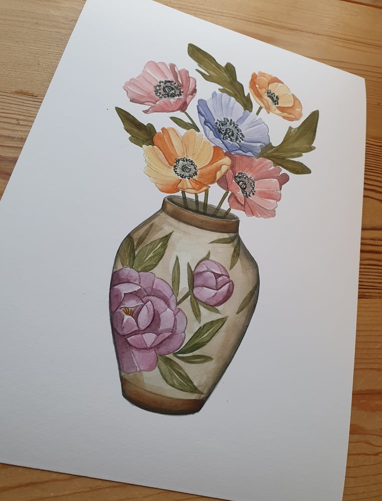 Image of Poppy vase