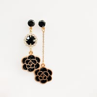 Image 3 of Dangling Mismatched Rose Earrings