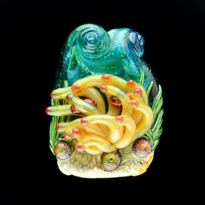 Image of XXXL. Milky Beeswax Anemone with Clownfish Family - Flamework Glass Sculpture