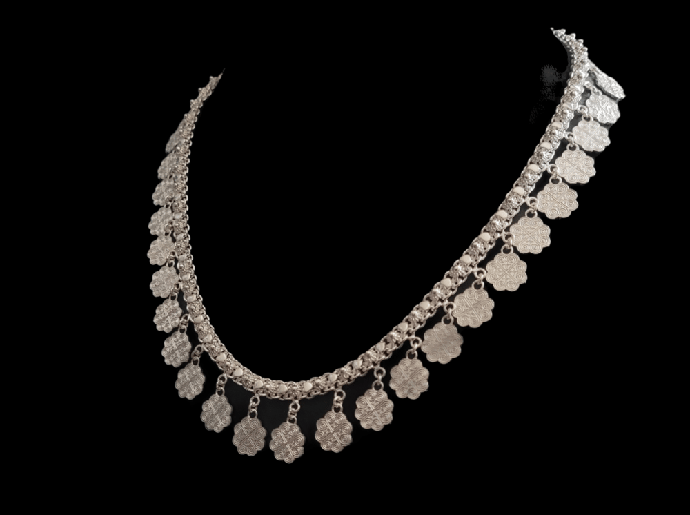 PH005 Pikun Dangle Necklace