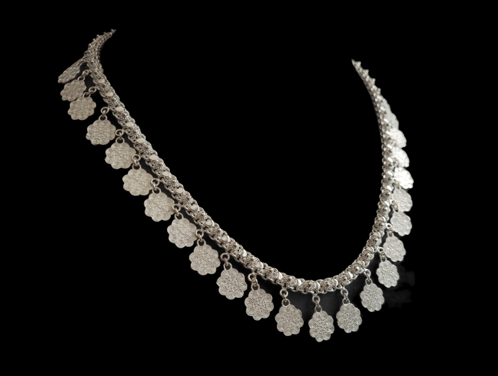PH005 Pikun Dangle Necklace