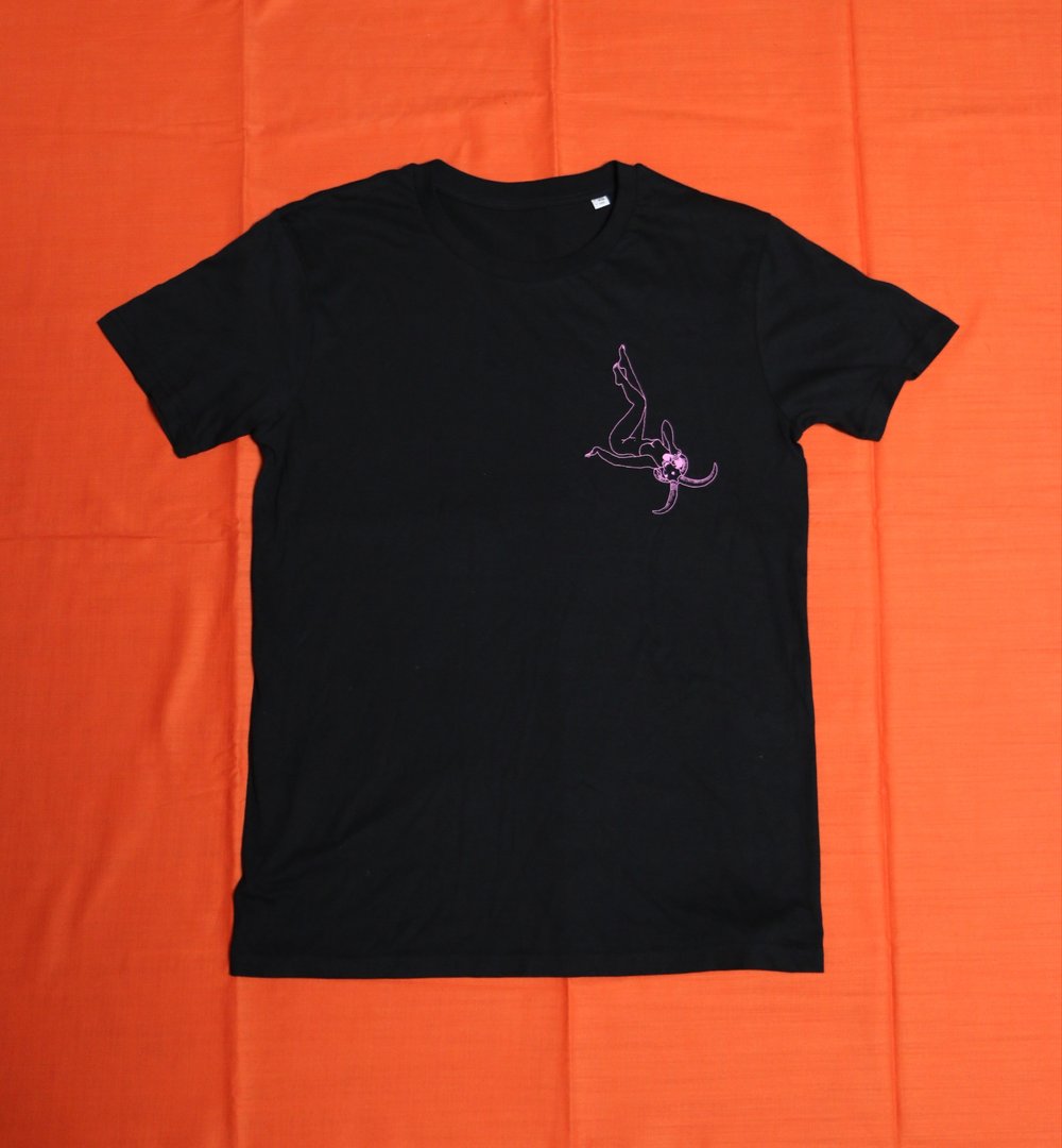 Verward T-shirt: Pink ink on black