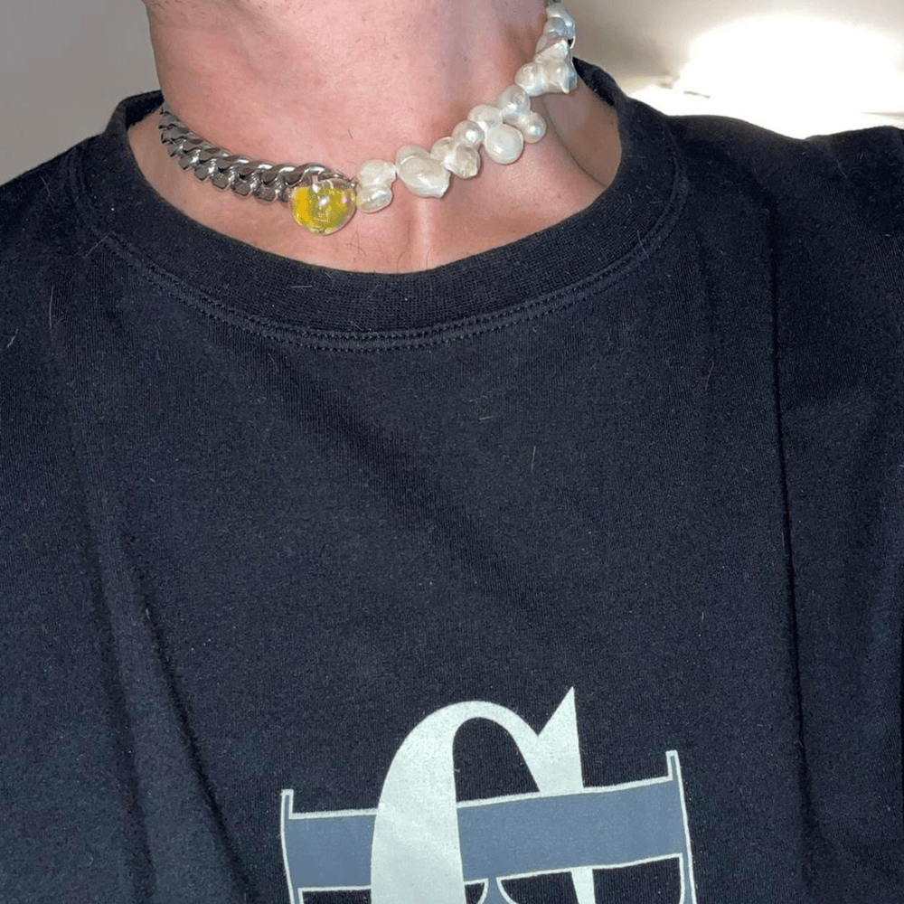 sally yellow