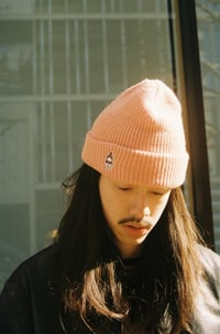 Image 3 of Hüntz Chop Beanie - Peach-Orange Ribbed