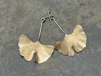 Image 1 of Ginkgo earrings in silver and brass