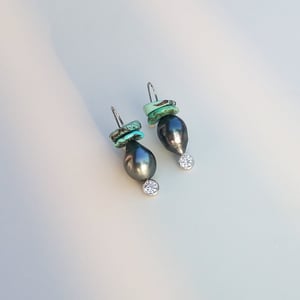 Dark Tahitian Pearls & Turquoise Disc Earrings 