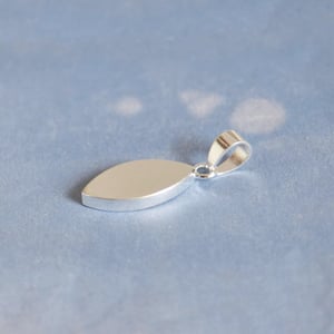 Image of MINDEYE solid framed 950 silver necklace