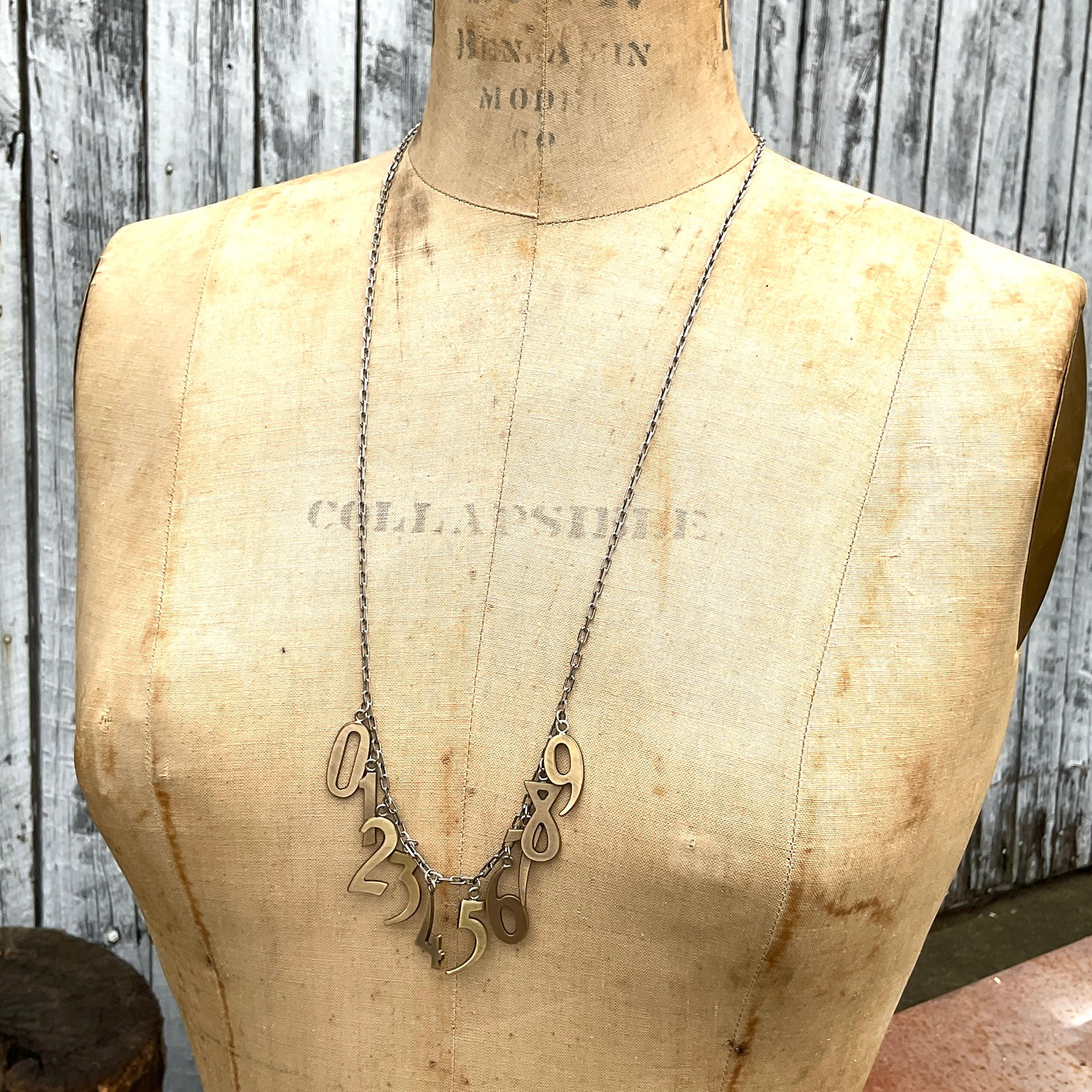 Image of 0 to 9 necklace 