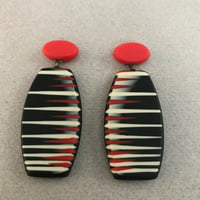 Image 4 of NEW! Shadow earrings