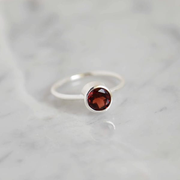 Image of Fire Red Garnet round star cut classic silver ring