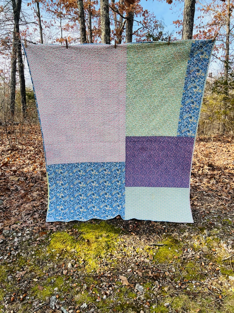 Image of Vintage - calico and patchwork quilt - twin size - 66.5" x 77"