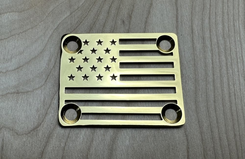 Image of American Flag - Gold