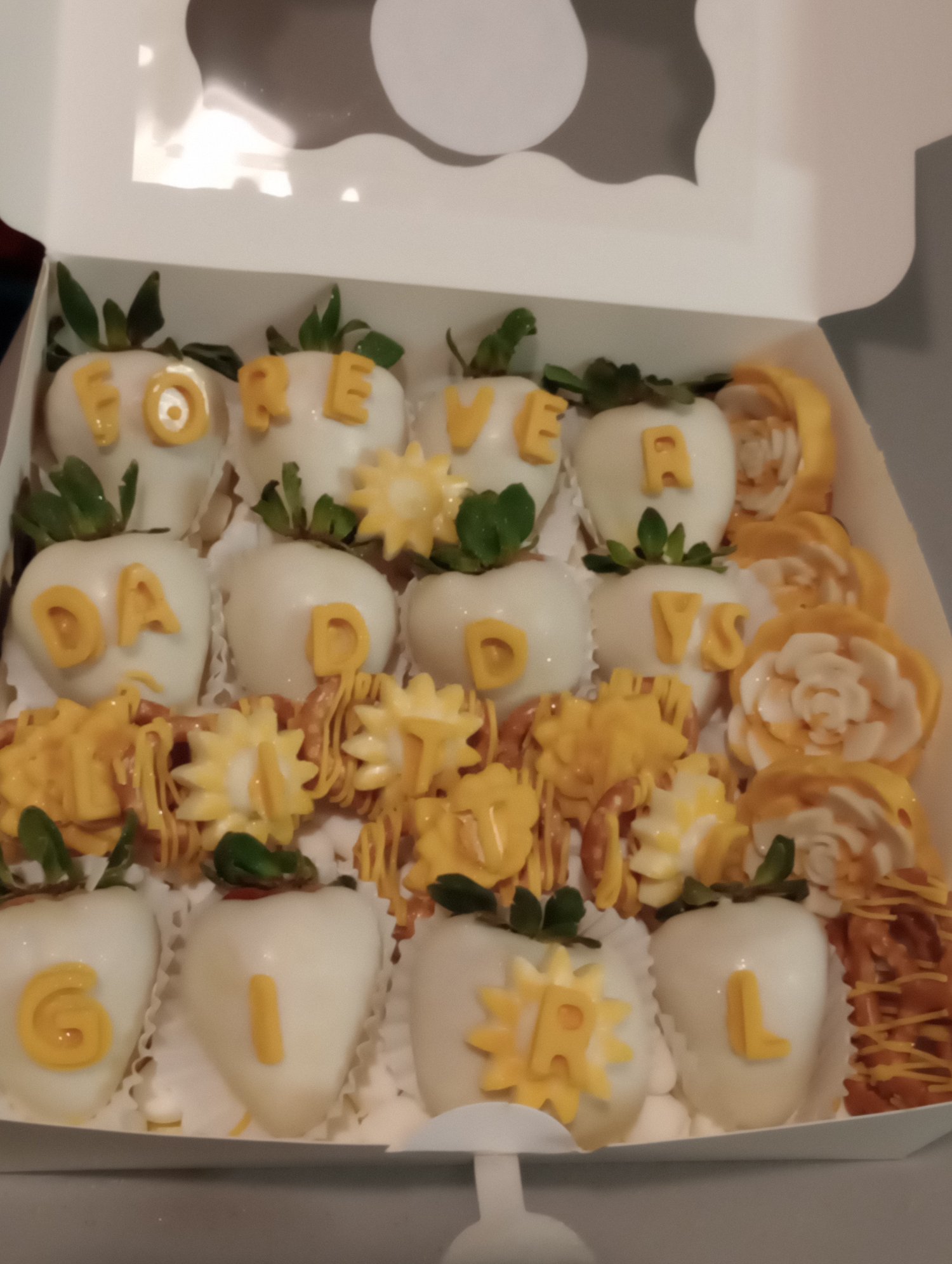 Image of Custom Dipped Fruit
