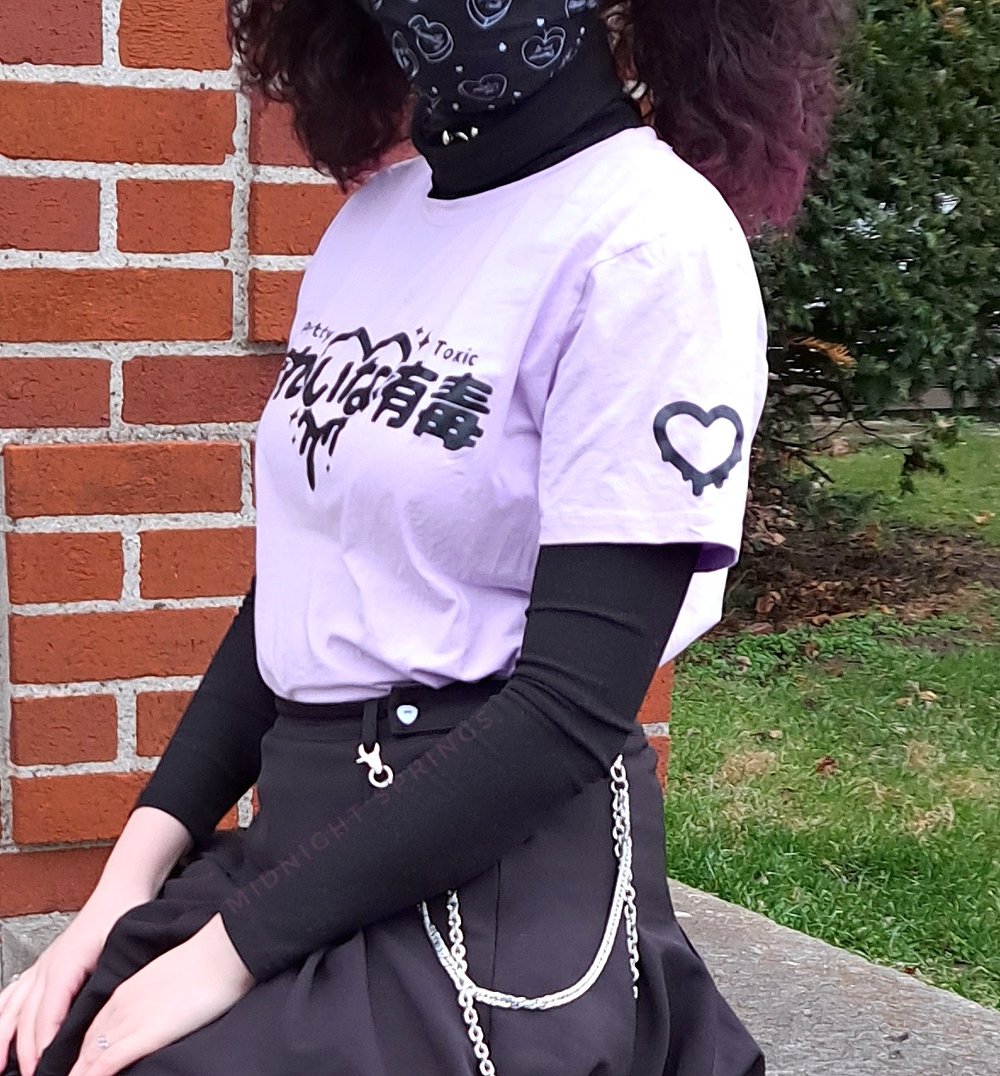 Image of "Pretty Toxic" Pastel Purple Womens Sizing Tee - DTG printing