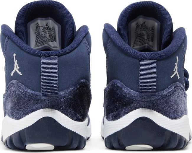 air jordan 11 heiress blue velvet