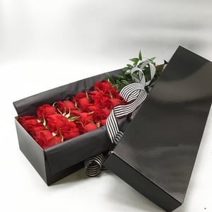 Image of Premium Rose Box