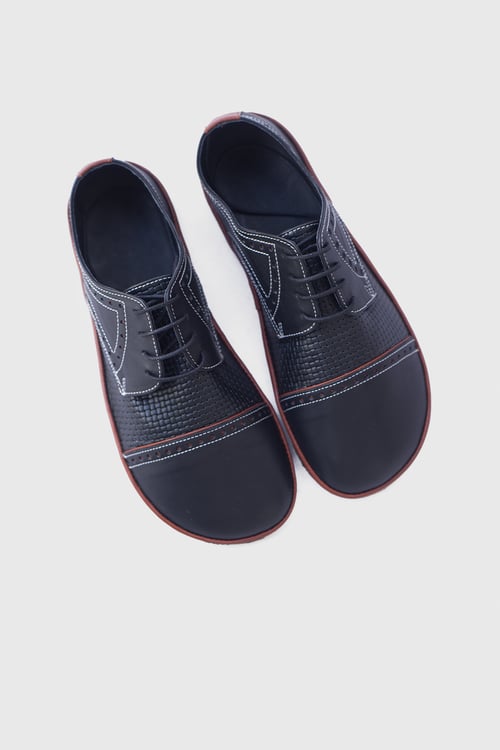 Image of Toecap Brogued Derby in Black and Brown - Ready to ship